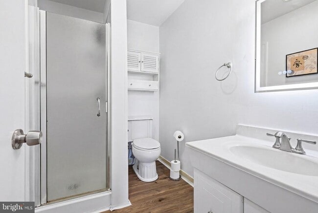 Building Photo - 7 Dennison Dr