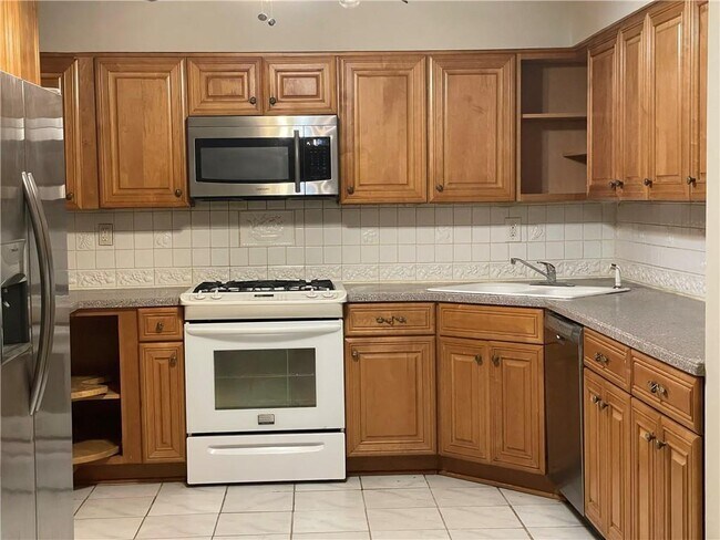 Building Photo - 906 Parkaire Crossing