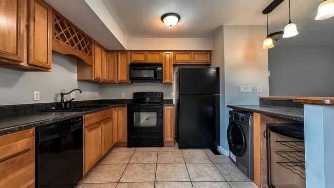 Building Photo - 7440 Hampton Blvd, E