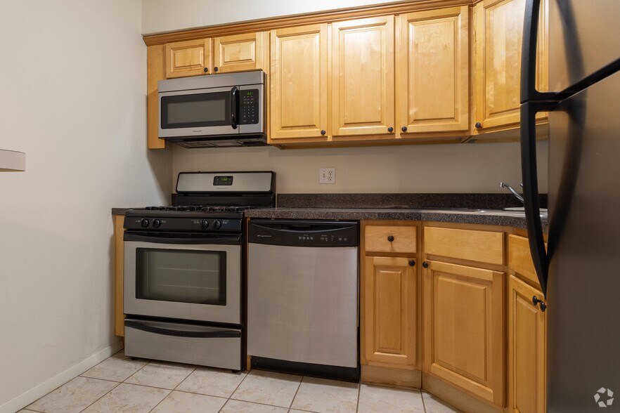 Academy Woods Apartments 95 Cedar Ln Florence NJ 08518 Apartment Finder