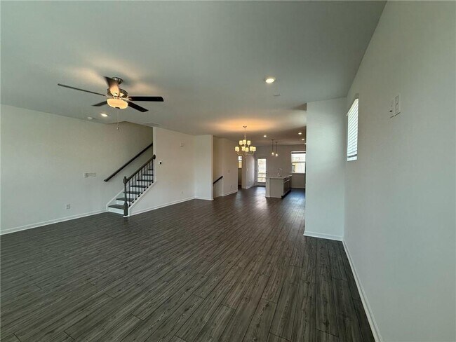 Building Photo - 409 Nix Ln