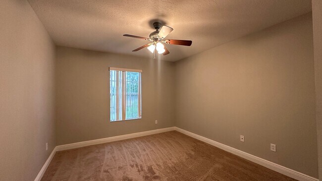 Building Photo - 418 Brentwood Club Cove