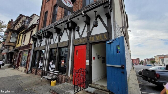 Building Photo - 48 S 6th St