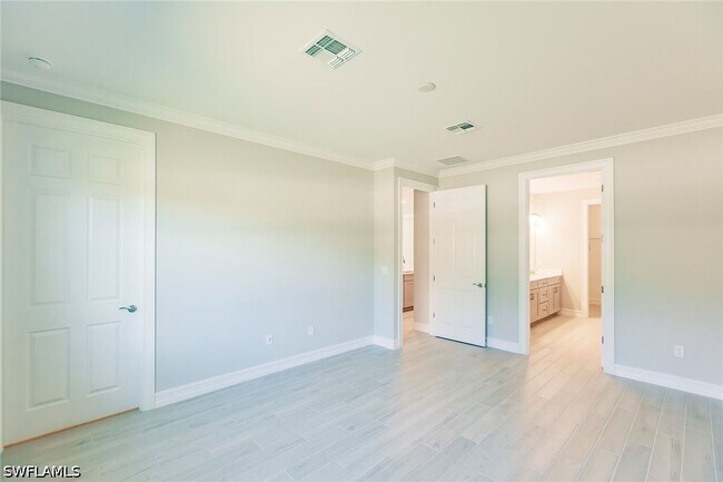 Building Photo - 536 Polihale Wy