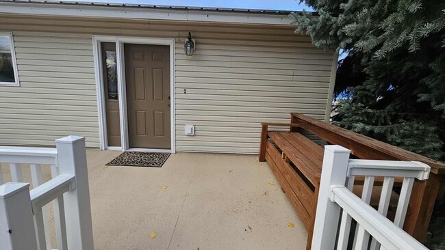 Building Photo - Fully Furnished House with views and all u...