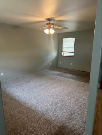 Building Photo - 803 E Riggs St