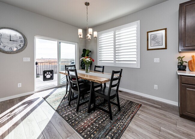 Building Photo - 7877 Buffalo Horn Dr