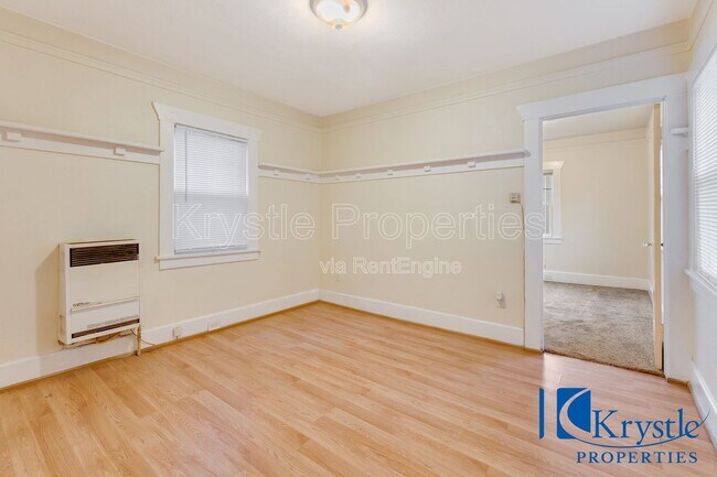 Building Photo - 1117 Sutter St