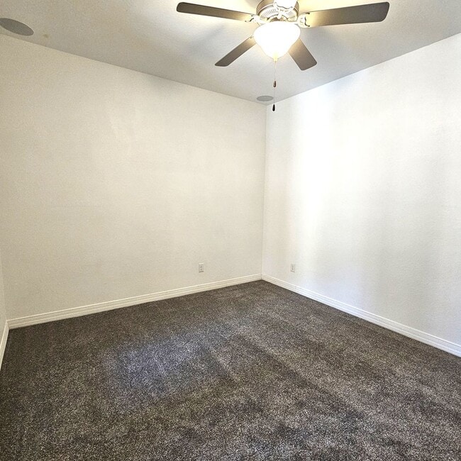 Building Photo - Custom Pool Home for Rent
