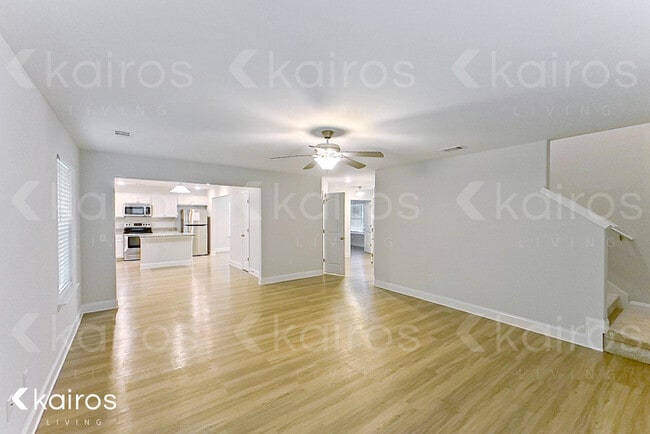 Building Photo - 237 Western Red Cedar Dr
