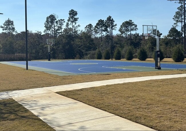 Building Photo - 45 Splendor Run