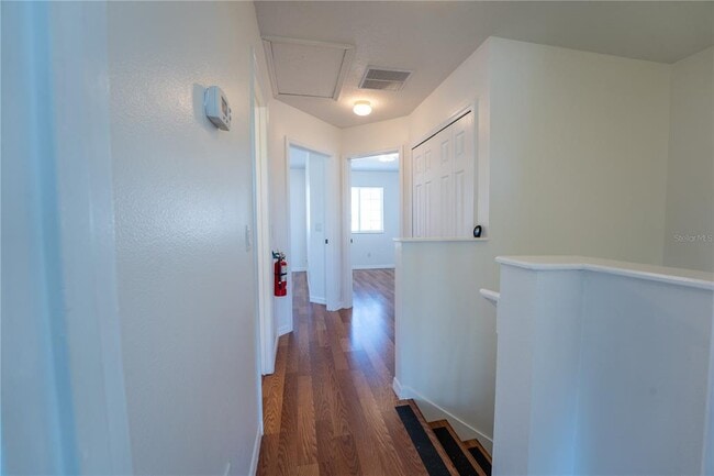 Building Photo - 4712 Hemingway House St