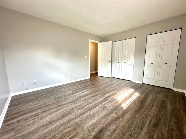 Building Photo - 4532 Timberwilde Dr