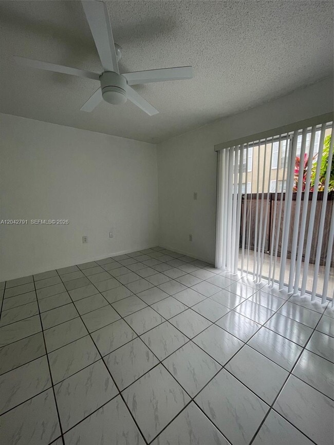 Building Photo - 10832 SW 88th St