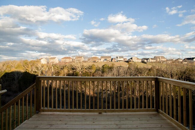 Building Photo - 932 Camden Ct