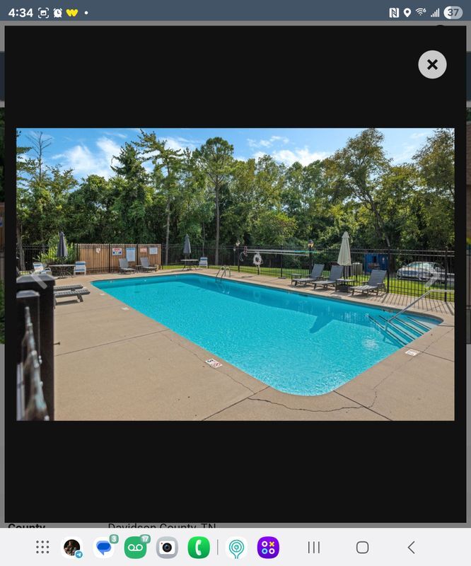 Building Photo - 420 Walton Ln