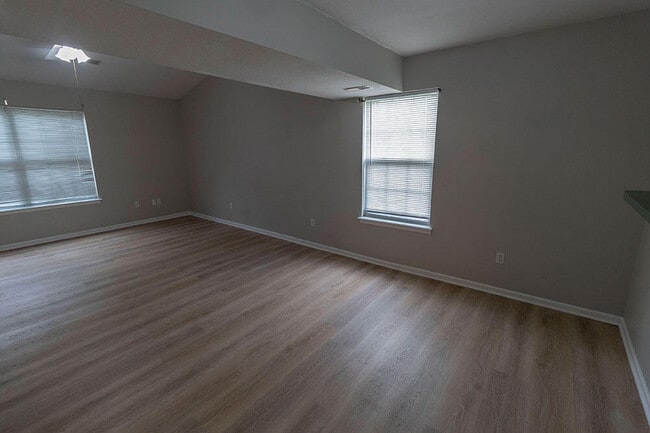 Building Photo - 5981 E Limoges Dr