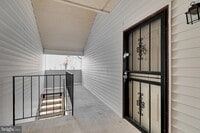 Building Photo - 1639 Carriage House Terrace