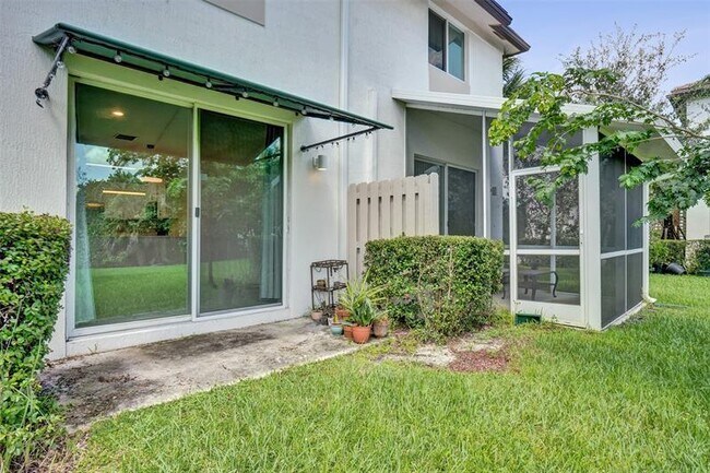 Building Photo - 4748 SW 63rd Terrace