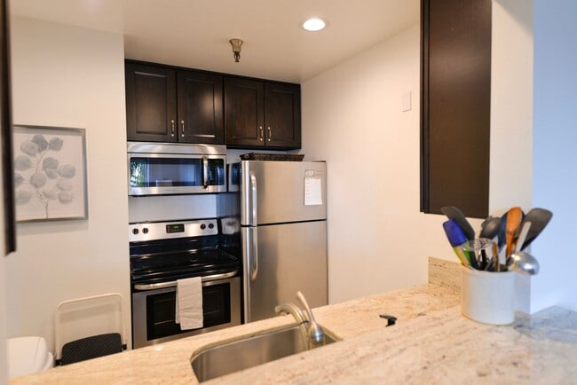 Building Photo - Fully Furnished 1 bedroom Oceanview unit!! Call Steve Conrad- 949-542-8347