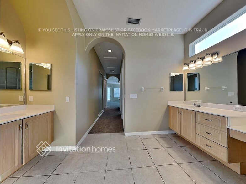 Building Photo - 7119 Pine Valley St