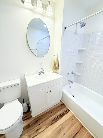 Building Photo - 2641 FL-73