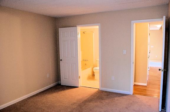 First floor bedroom w/ bath - 2667 Chancer Dr