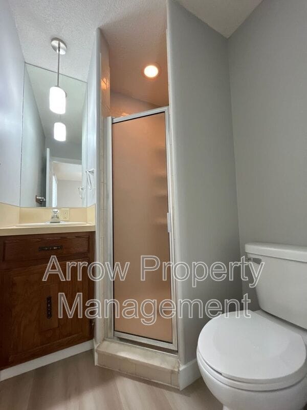 Building Photo - 3600 Briarwood Ave