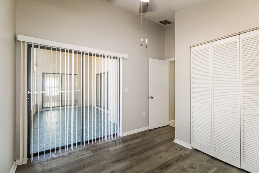 Building Photo - 10439 Norvell Rd