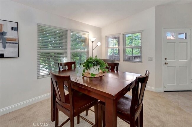 Building Photo - 38 Abrigo