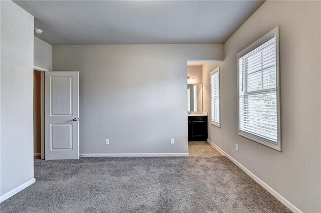 Building Photo - 2409 Ivy Meadow Ln