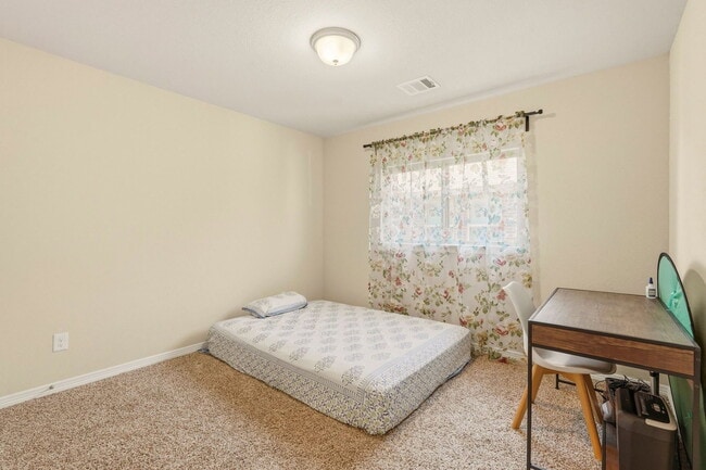 Building Photo - 812 Coronado Ter Ln