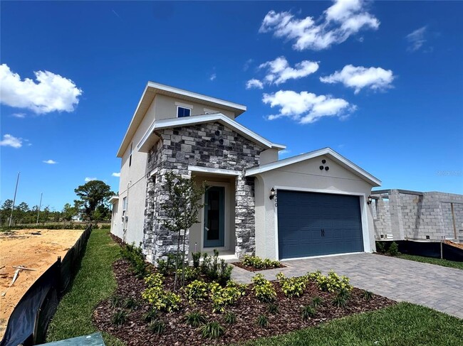 Building Photo - 1900 Sunshine Peak Dr