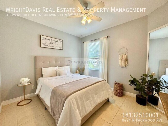 Building Photo - 8424 N Packwood Ave