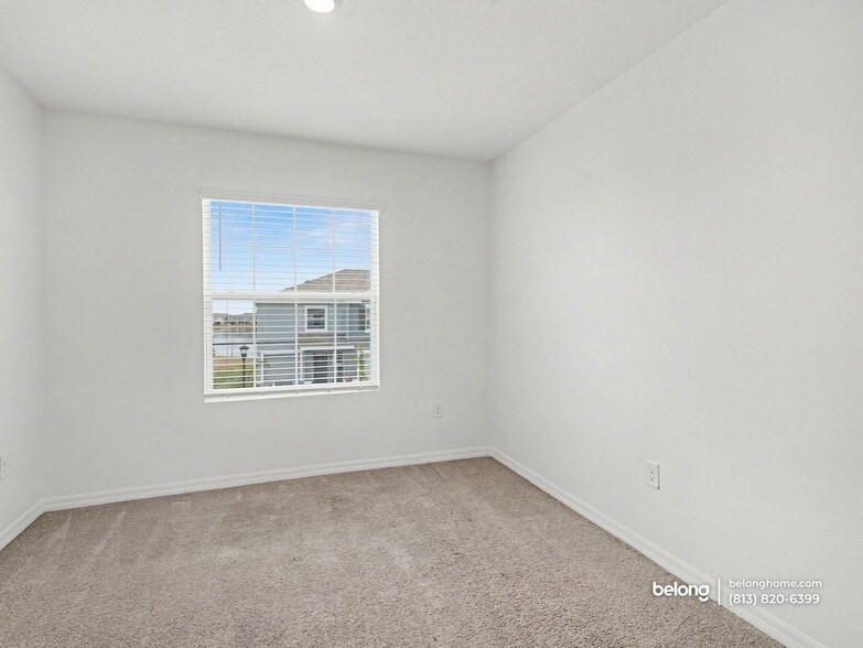 Building Photo - 136 Mangrove Shade Cir