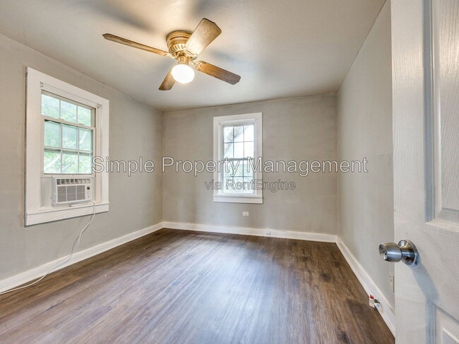 Building Photo - 1524 SW Binkley St