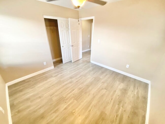 Building Photo - STUNNING 2 STORY HOME 3 BEDROOM 2.5 BATH W/ ONE CAR GARAGE IN A GATED COMMUNITY!