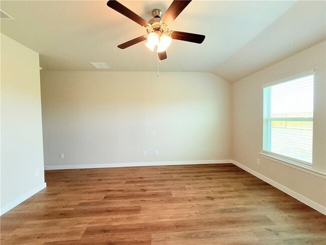 Building Photo - 1116 Zeus Dr