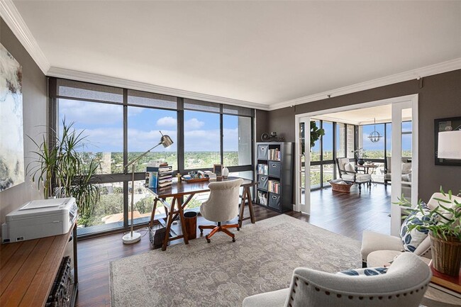 Building Photo - 3301 Bayshore Blvd