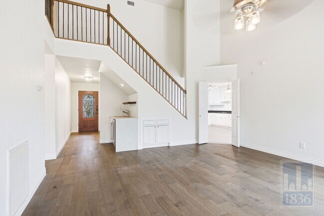 Building Photo - 9003 Scottish Pastures Dr