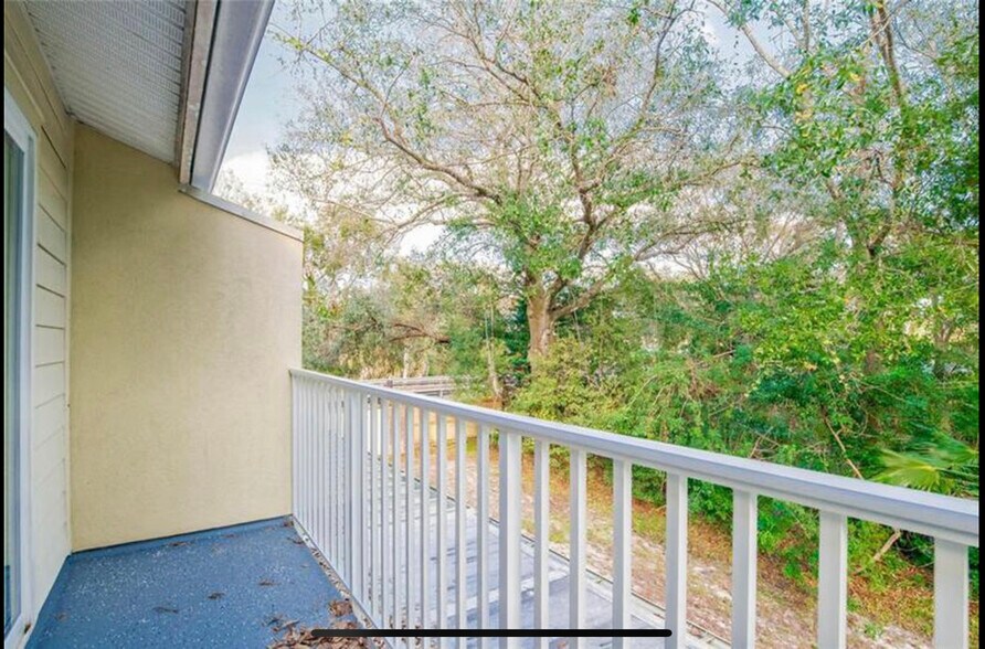 Building Photo - 11239 Cedar Hollow Ln