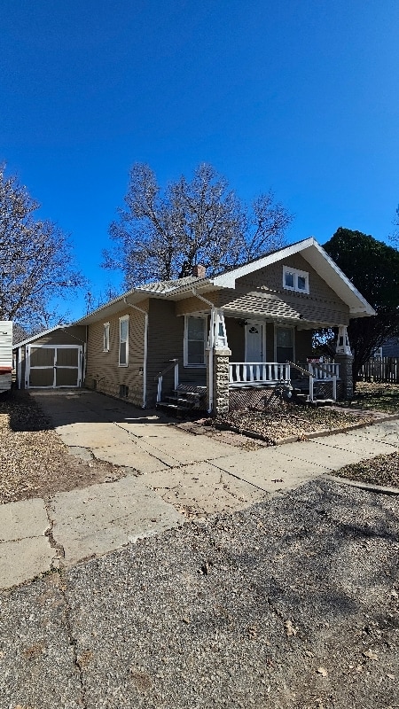 Building Photo - 419 Montrose St