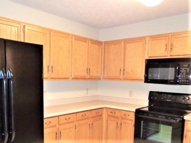 Building Photo - 164 Holt Hills Rd