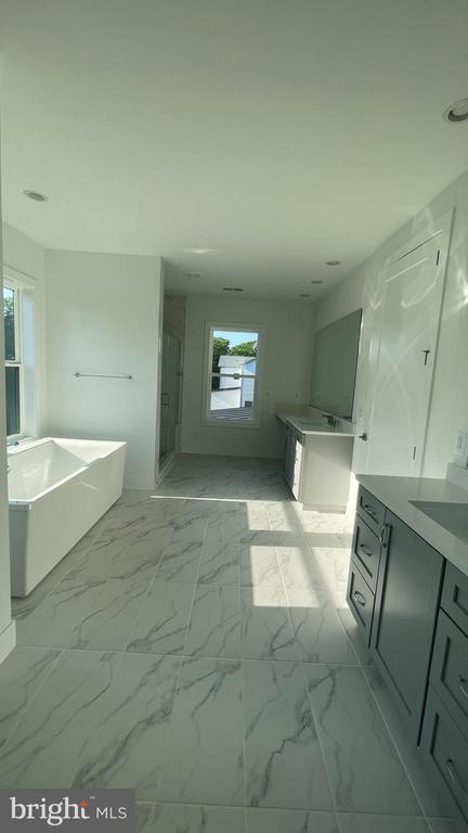 Building Photo - 24827 Yellow Poplar Pl