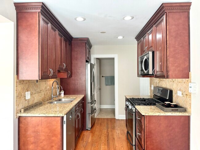 Building Photo - 344 Mallard Ct