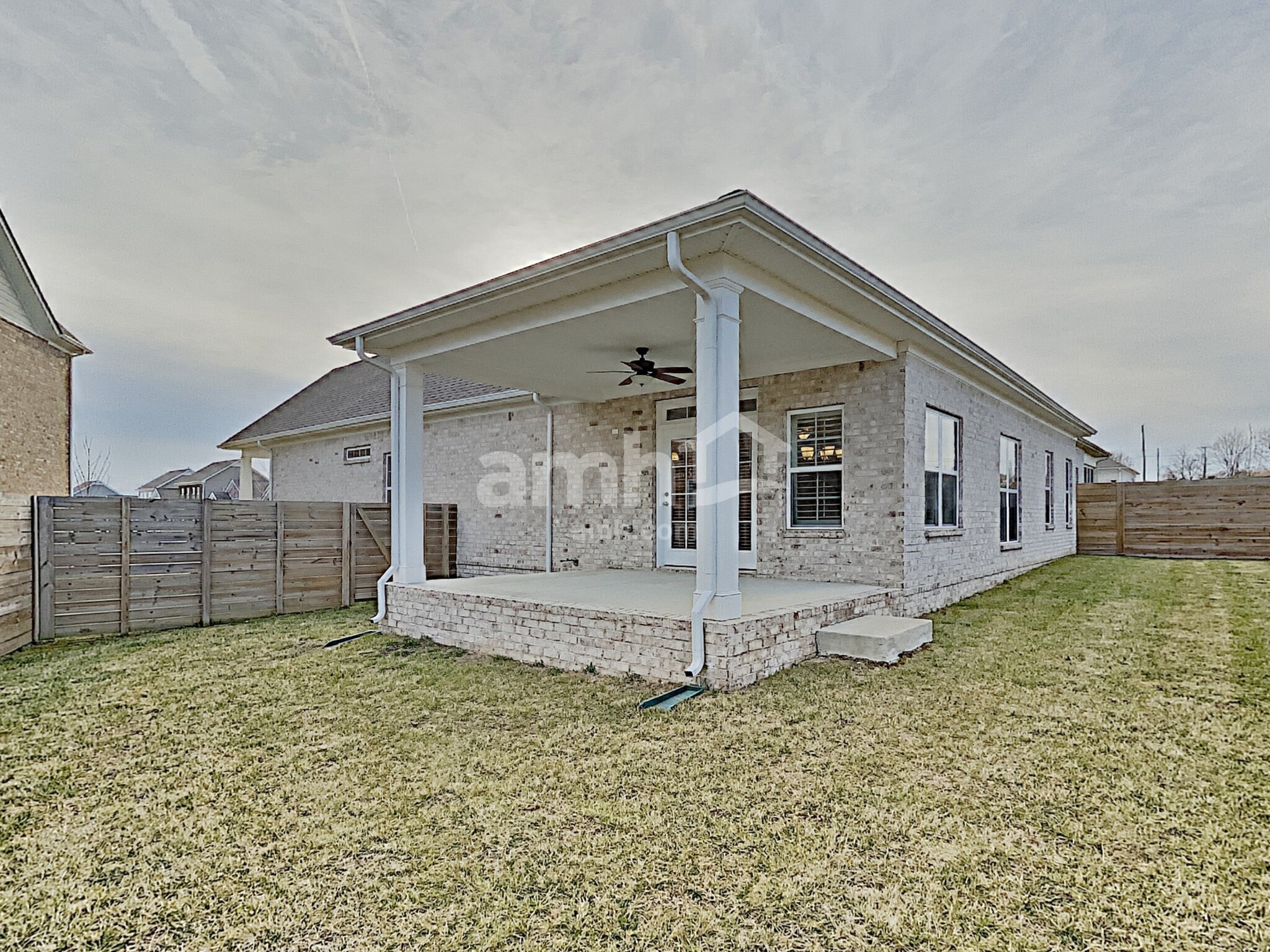 Building Photo - 1172 Frewin St