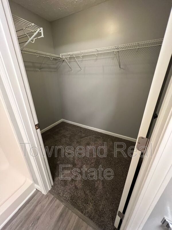 Building Photo - 3310 Harbour Pointe Pl