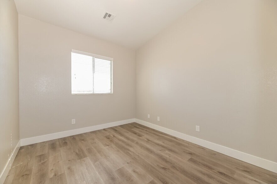 Building Photo - 3882 Winter Whitetail St