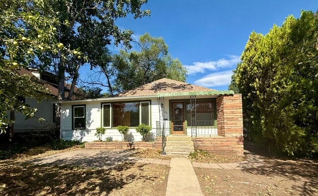 Building Photo - **Charming 1930 Home Near Downtown Prescott**