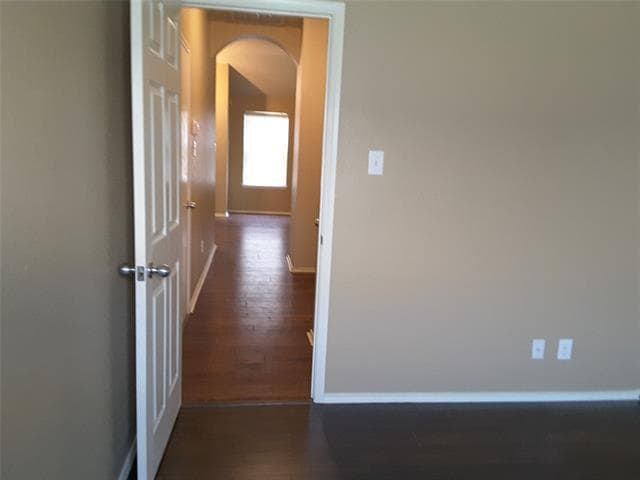 Building Photo - 15617 Gatehouse Dr